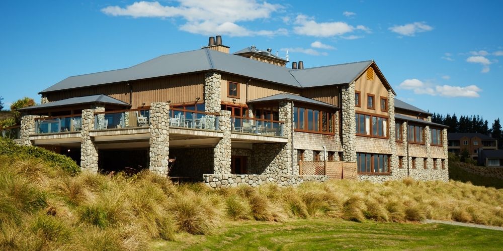 Working in Hotels Can Help You Travel the World