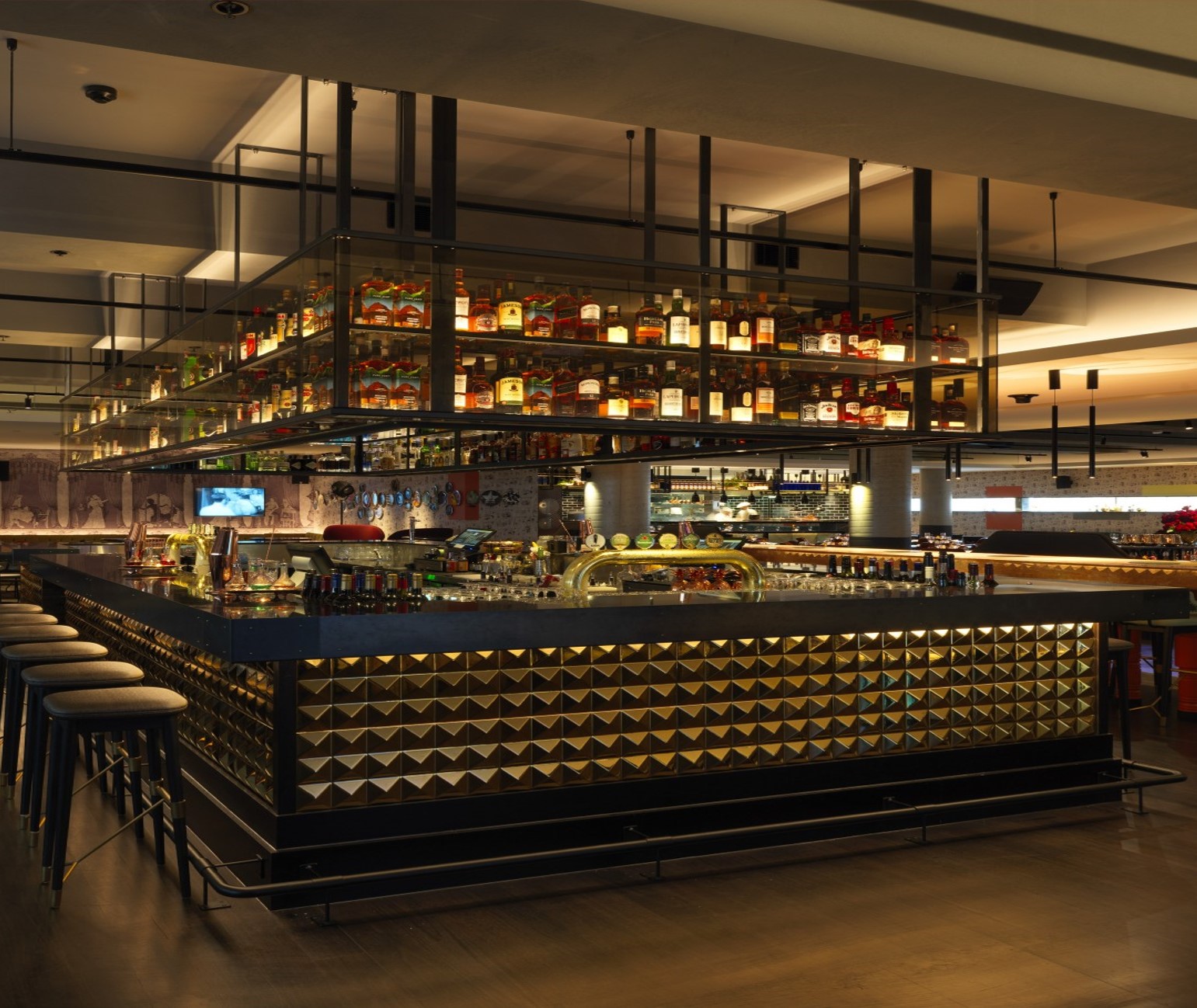 Apply now Bartender at QT Melbourne Melbourne, VIC Barcats