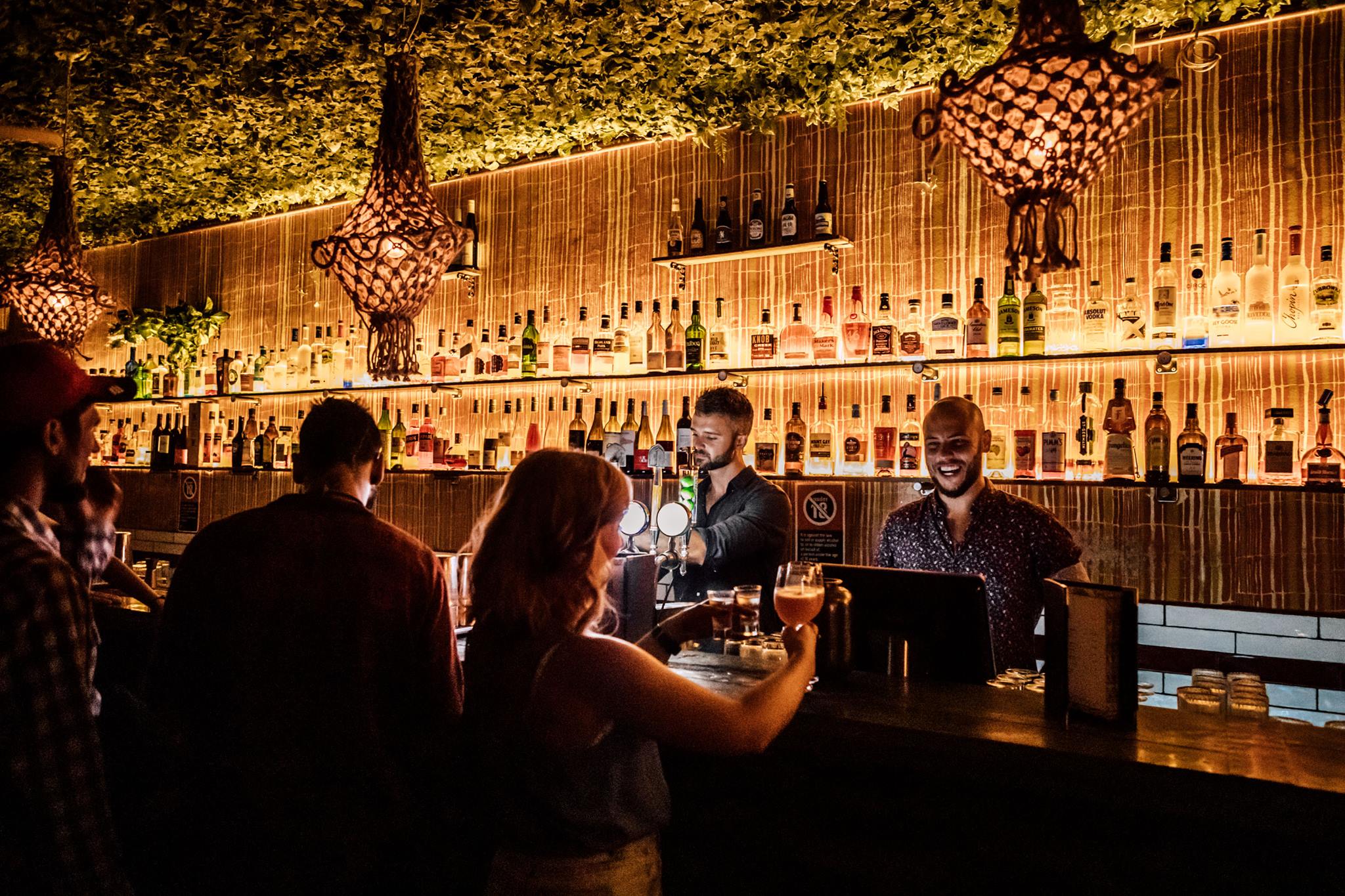 Apply now Rockstar Bartender InSitu Fairlight, NSW Barcats